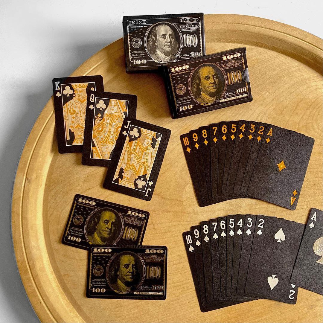 کارت بازی دلار مشکی