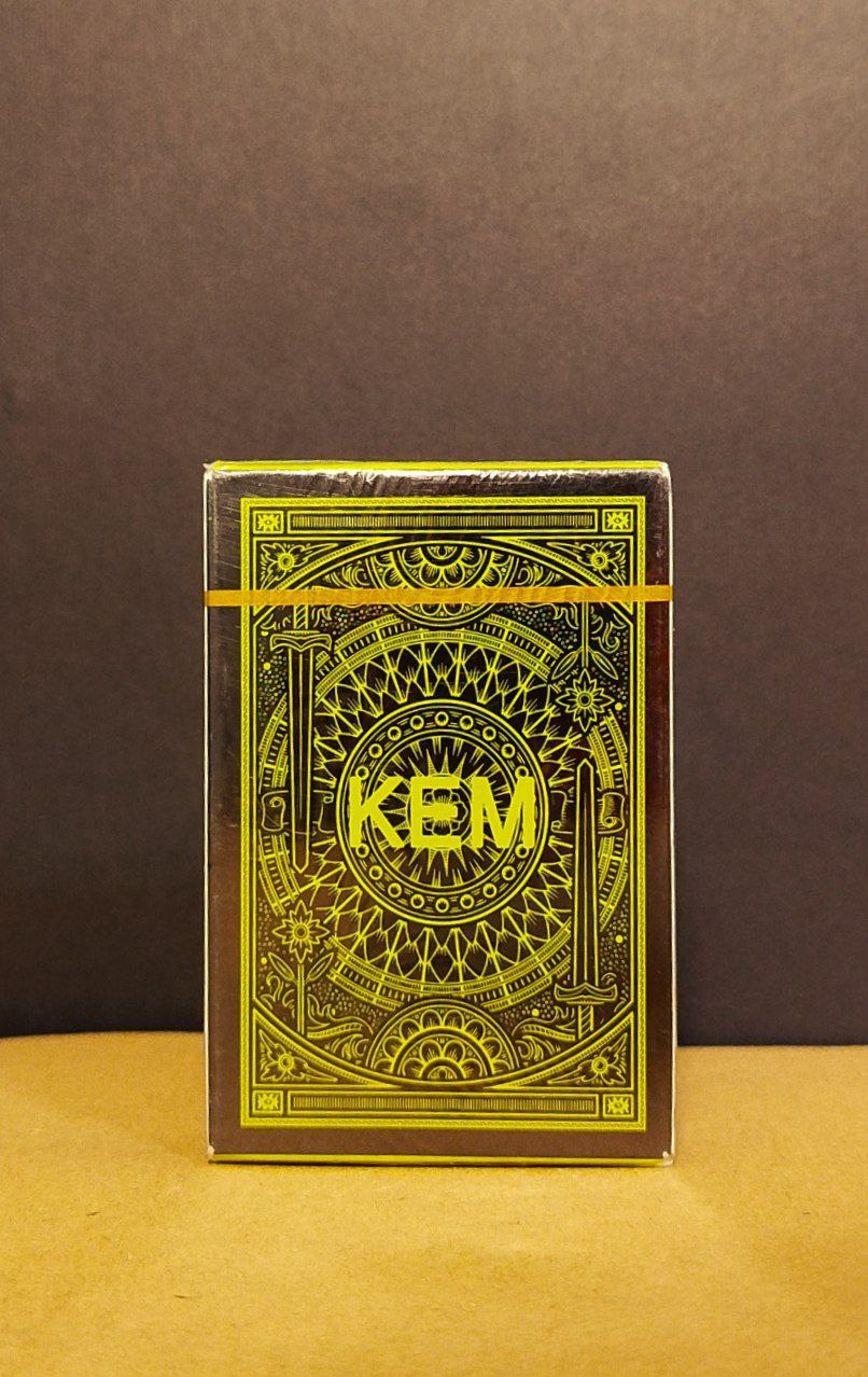 کارت بازی کیم